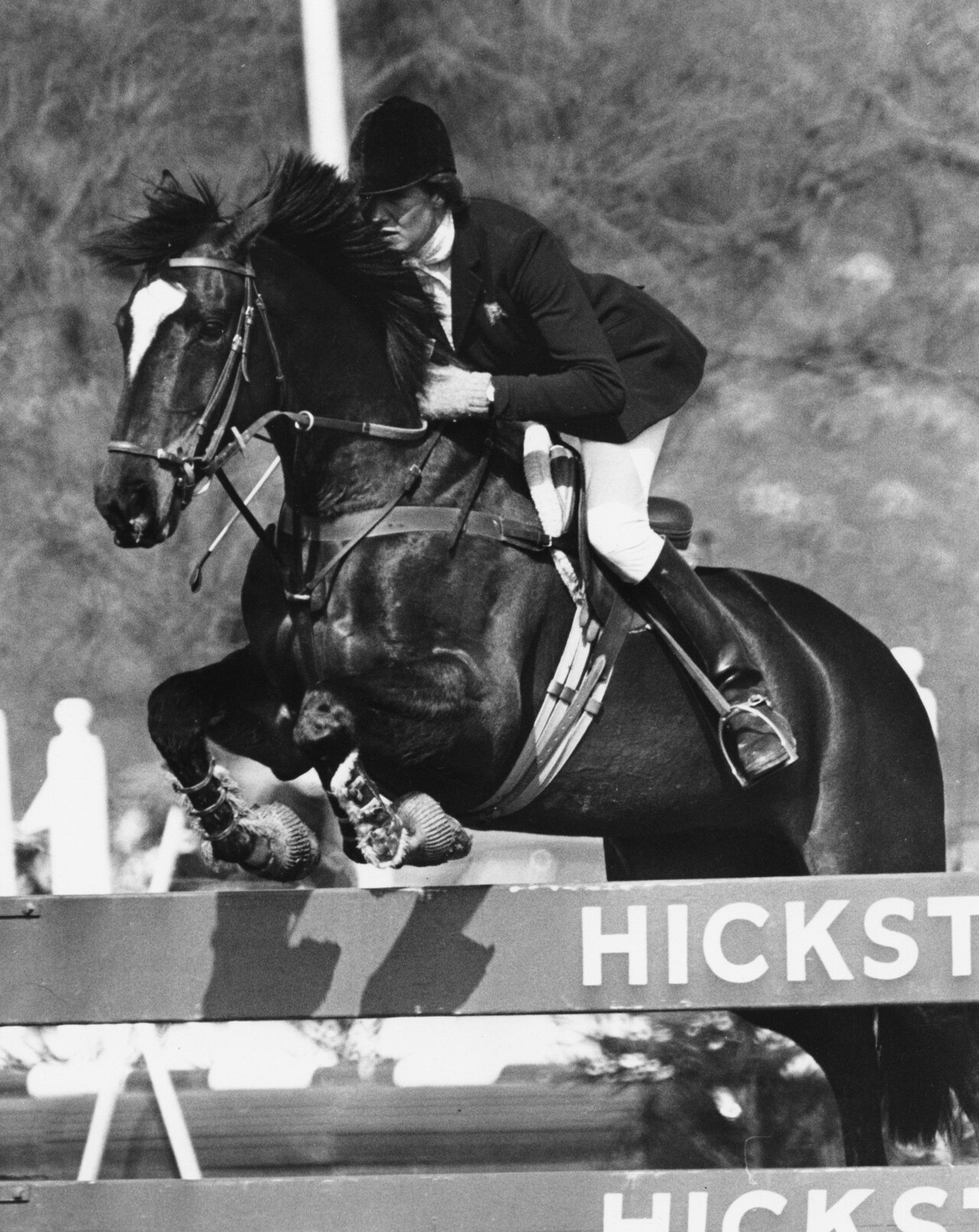 Anneli Drummond-Hay Riding Sceptre at Hickstead in 1971